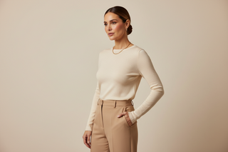 La fórmula del outfit minimalista que siempre se ve sofisticado