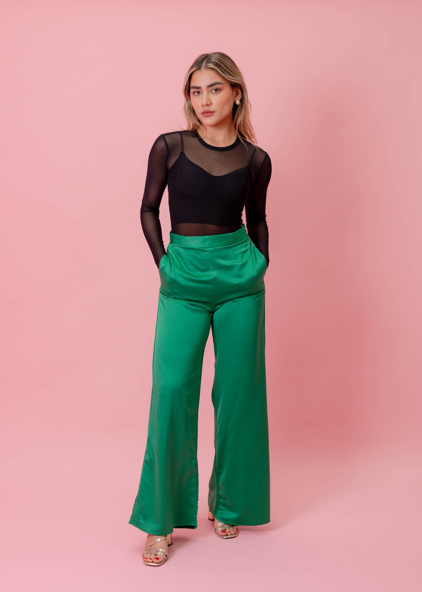 PANTALÓN SATINADO VERDE