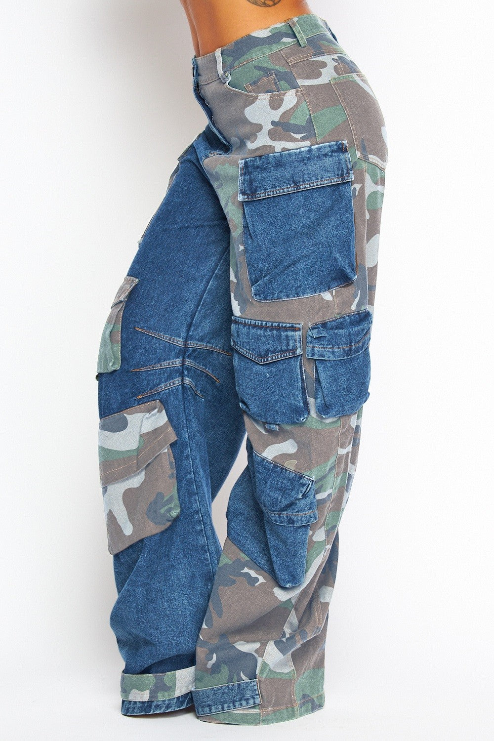 CAMO  JEANS