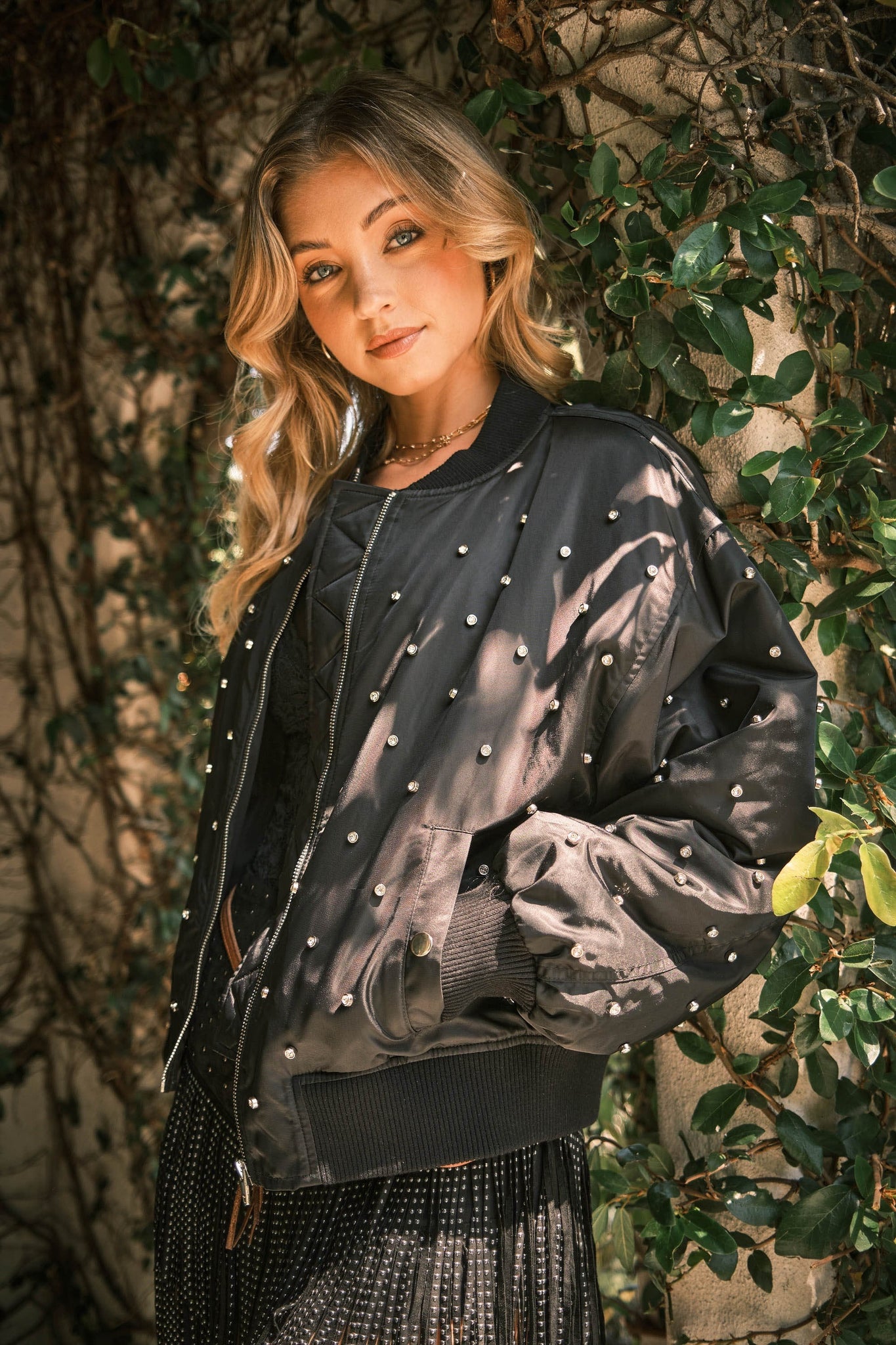 BOMBER JACKET