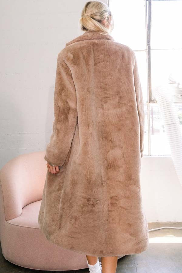 SOLID FUR COAT