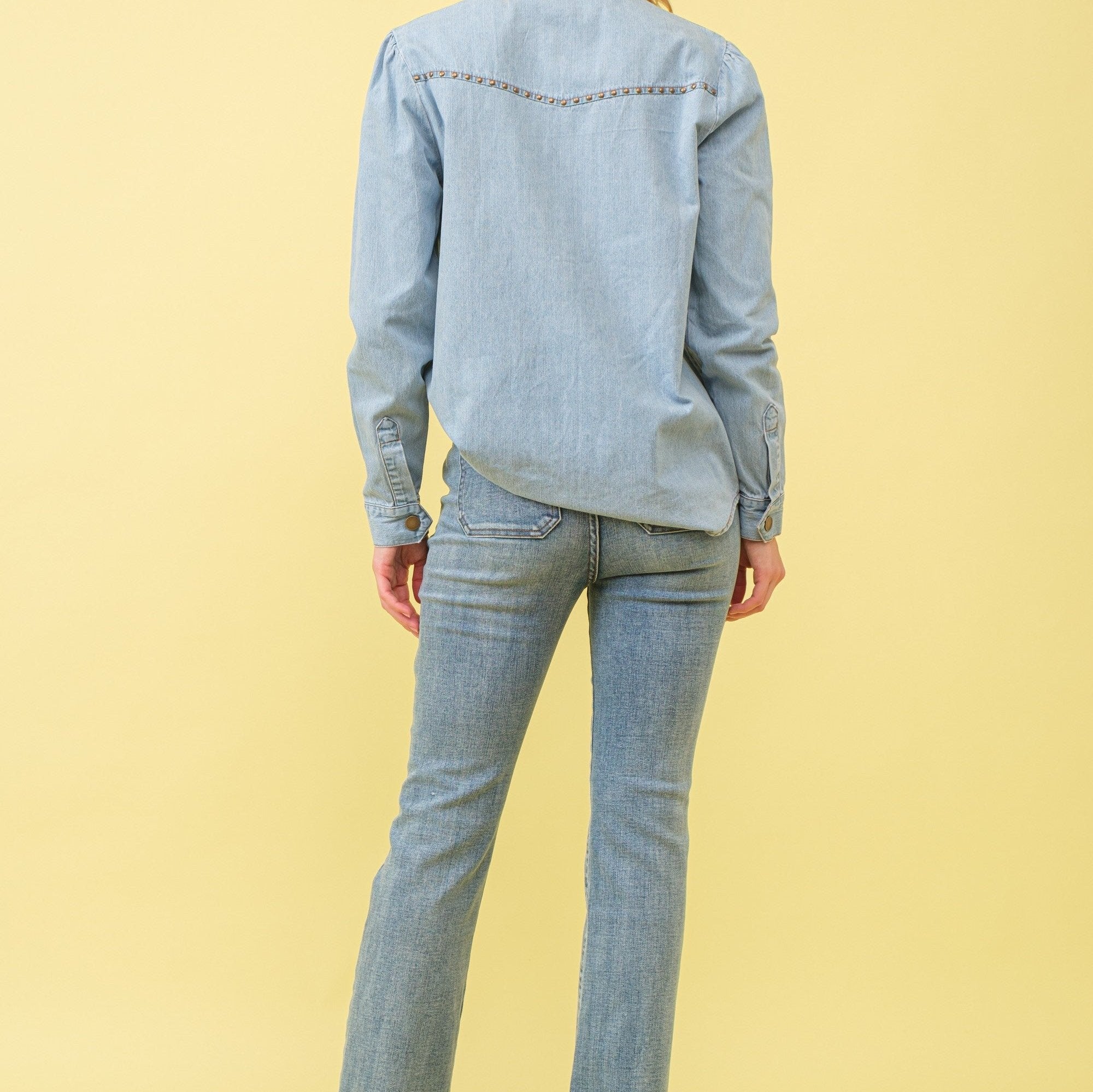 COLLARD DENIM SHIRT