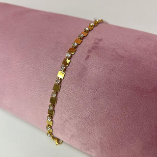 SQUARE GOLD BRACELET