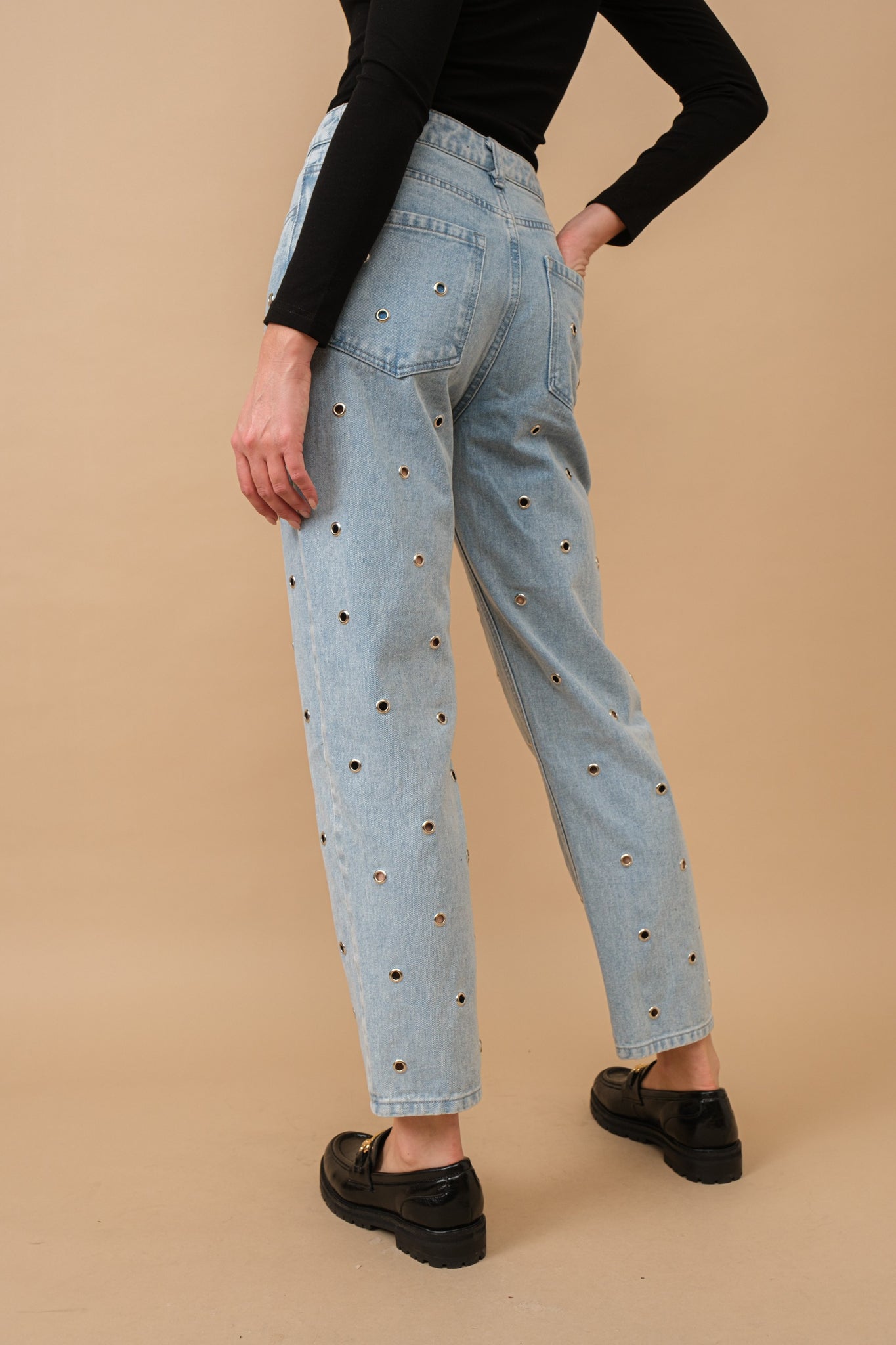 EYELET JEANS