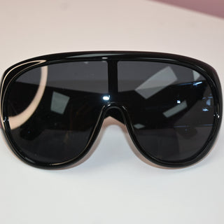 BIG SUNGLASS