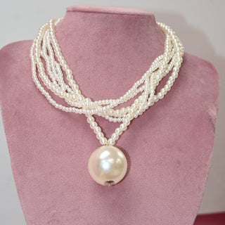 PERLAS  NECKLACE