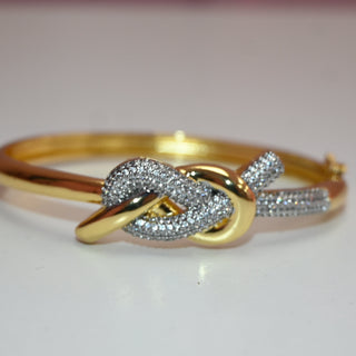 GOLD BRACALET