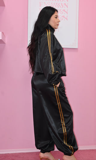 ORIENTAL SATIN SET