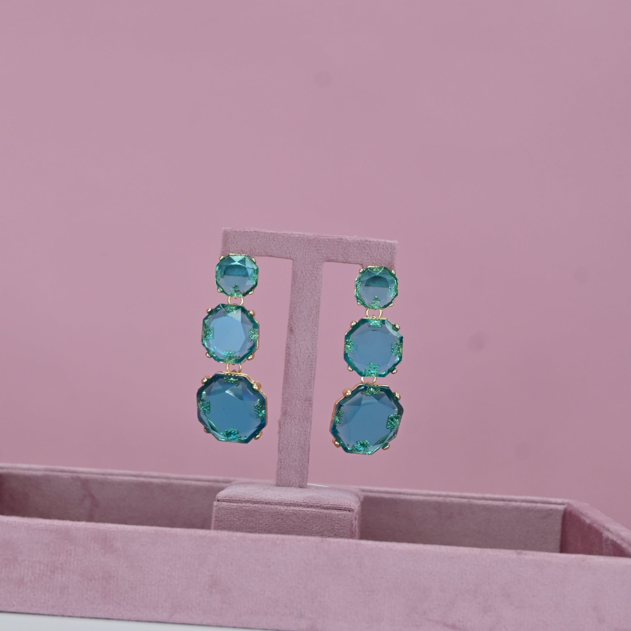 BLUE CRYSTAL EARRINGS