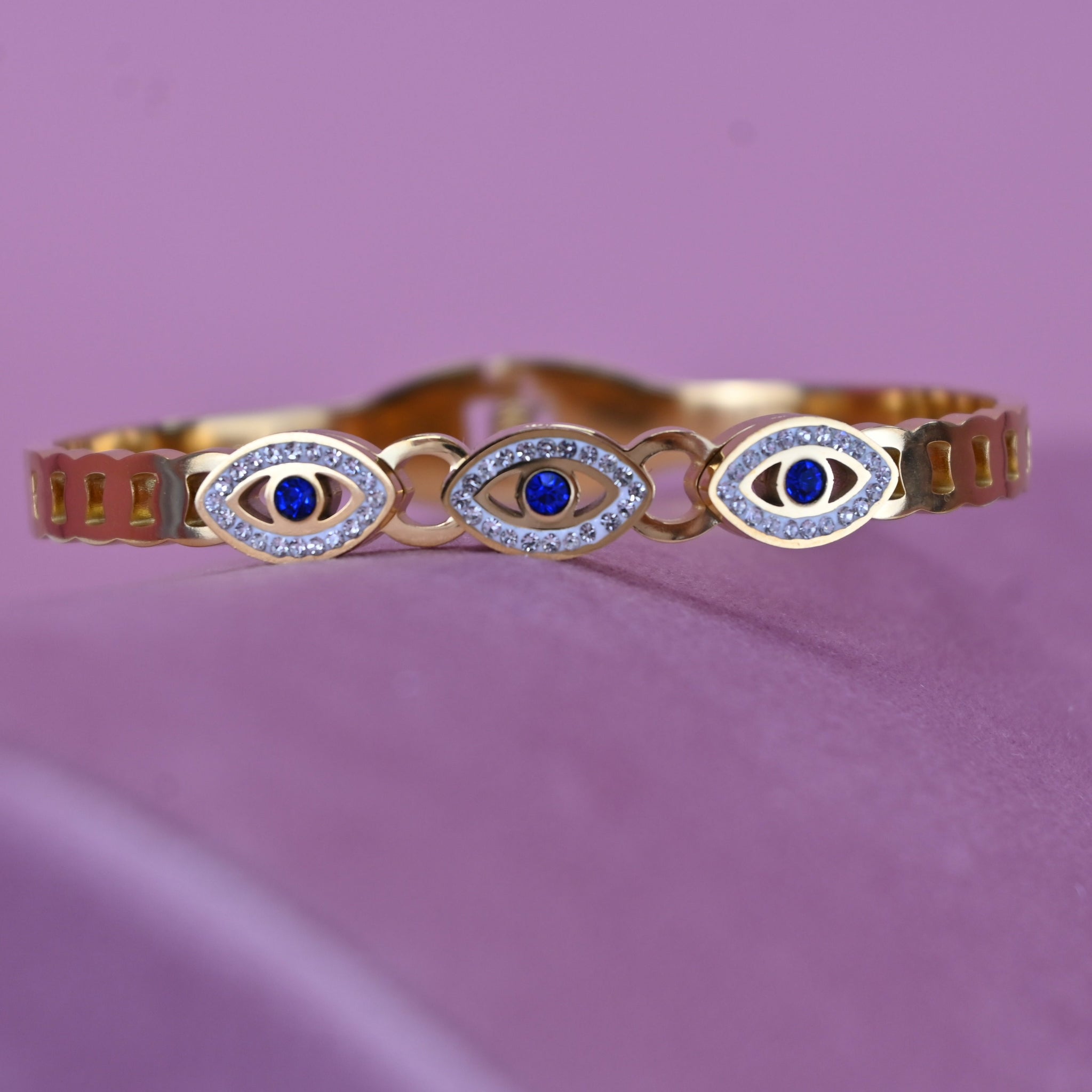 EYE BANGLE BRACELET