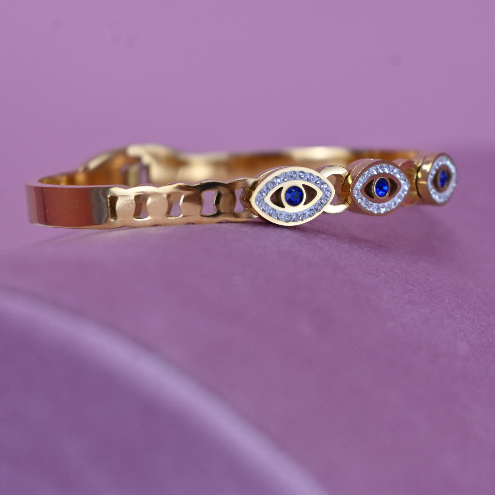 EYE BANGLE BRACELET