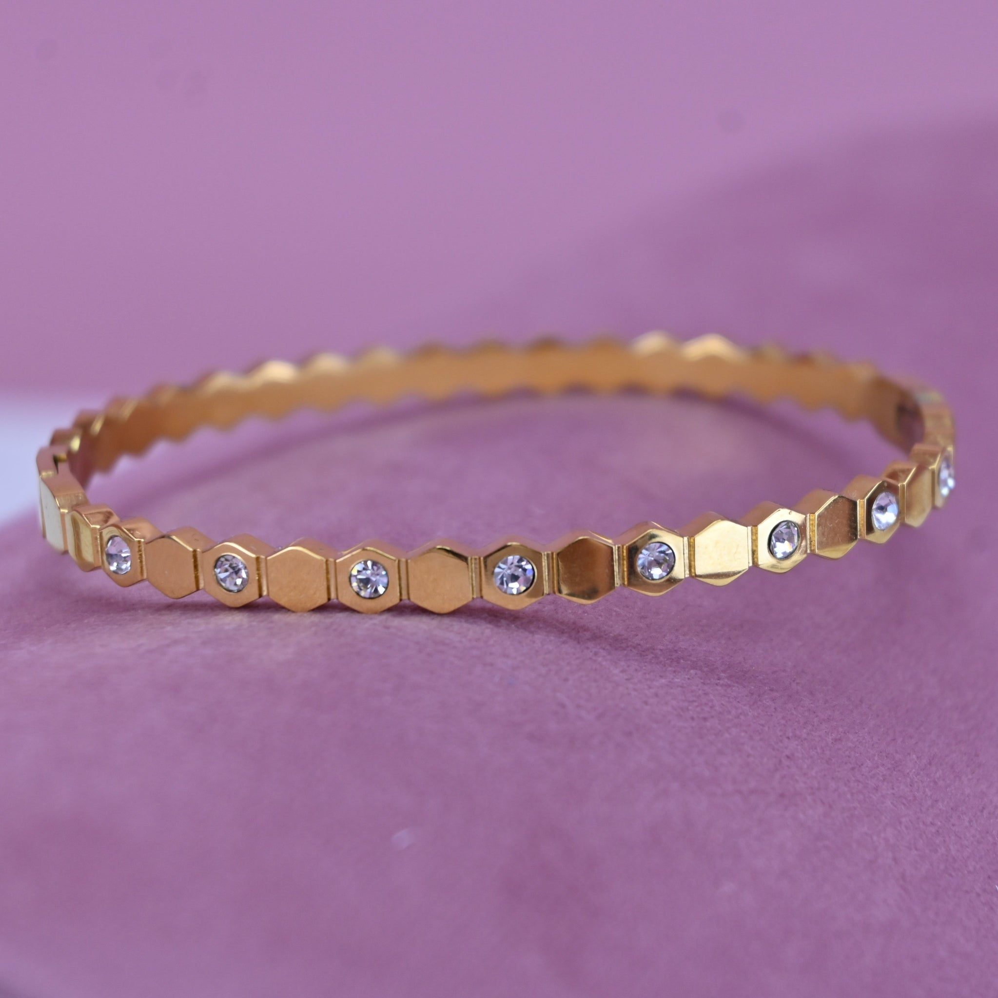 BEE BANGLE BRACELET