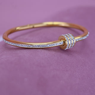 CRYSTAL BEADED BRACELET