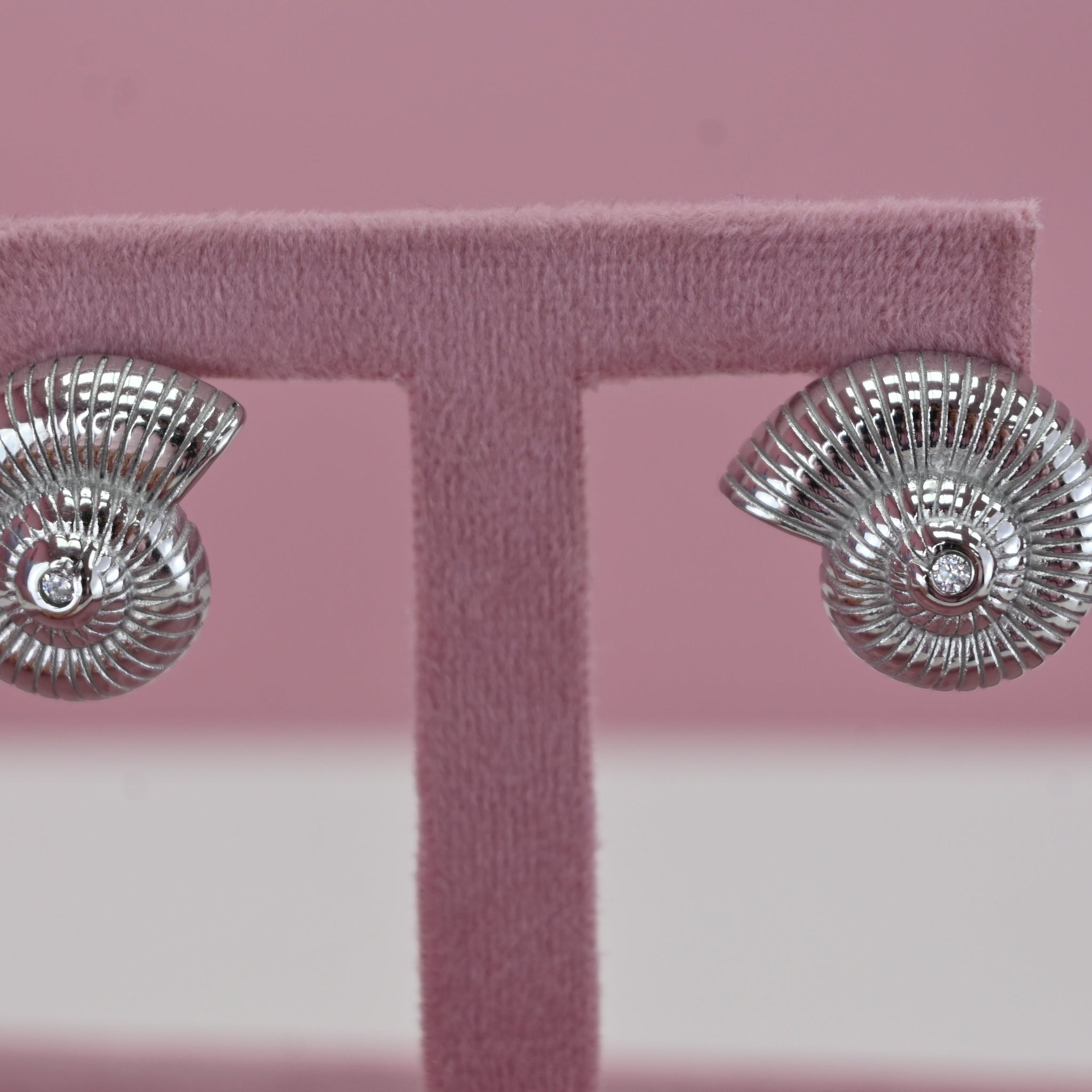 CARACOL EARRING