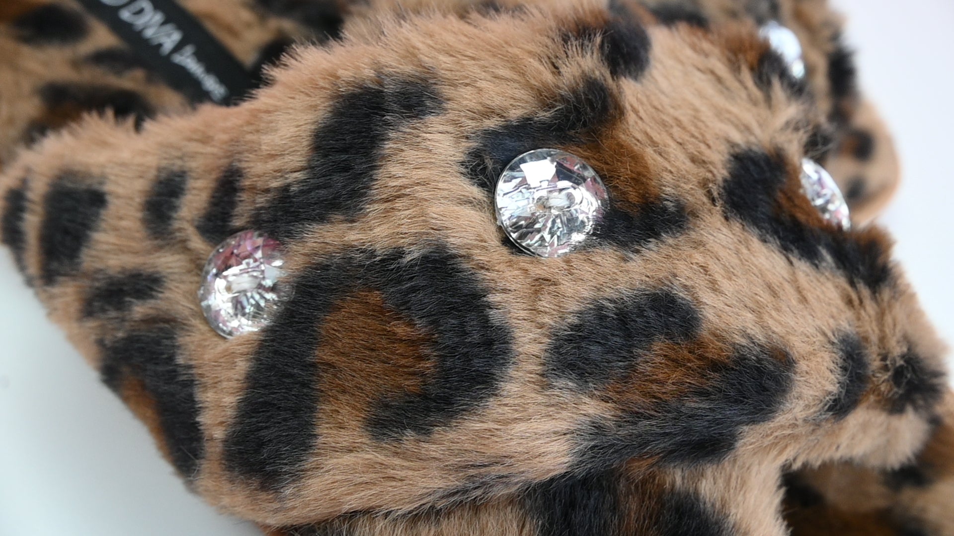 LEOPARDO SLIPPERS