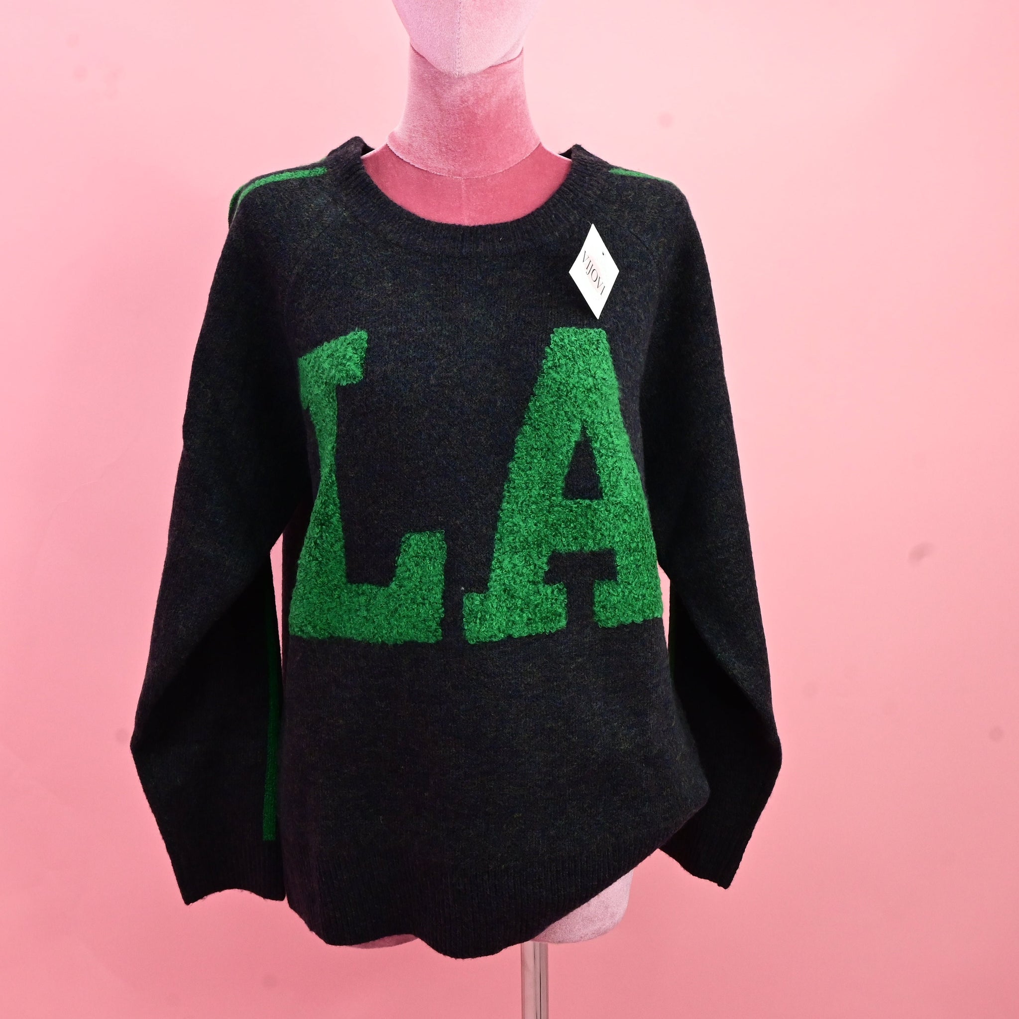 LA  SWEATER