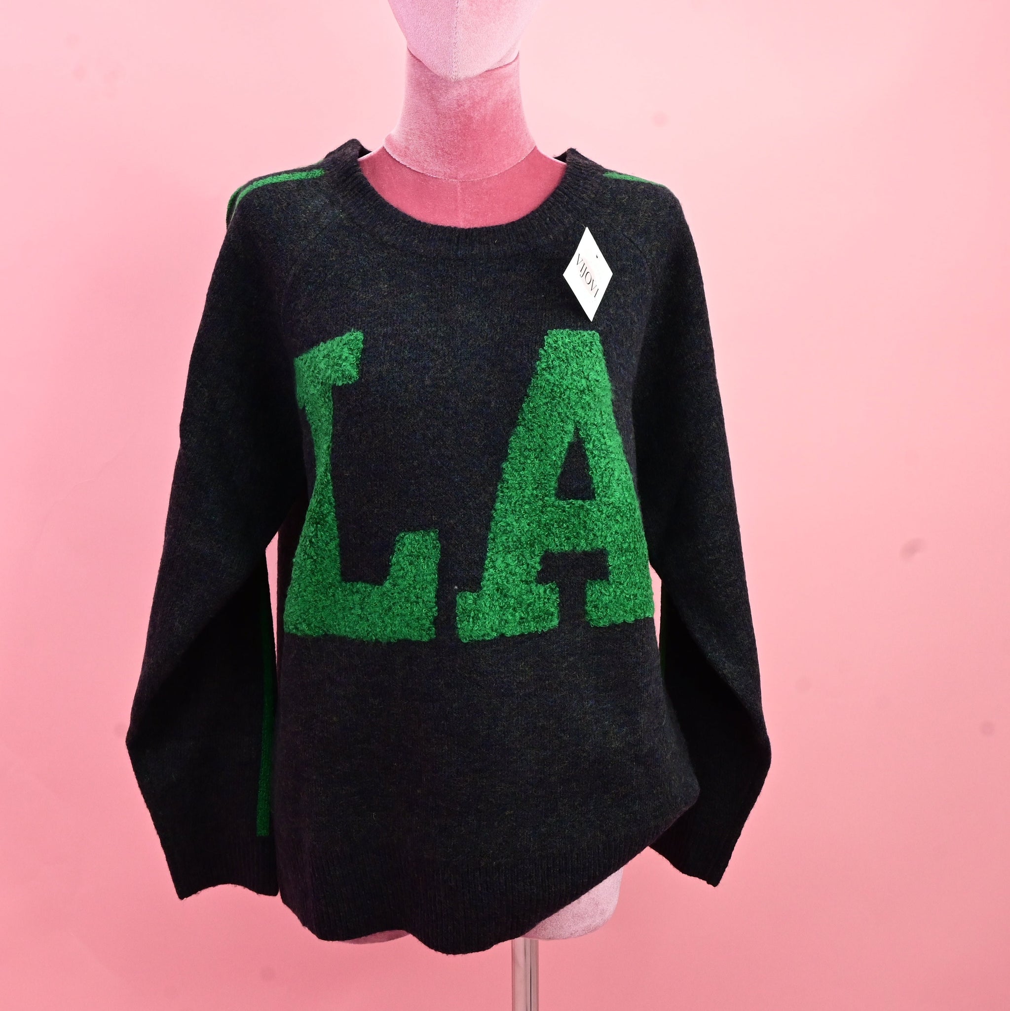 LA  SWEATER