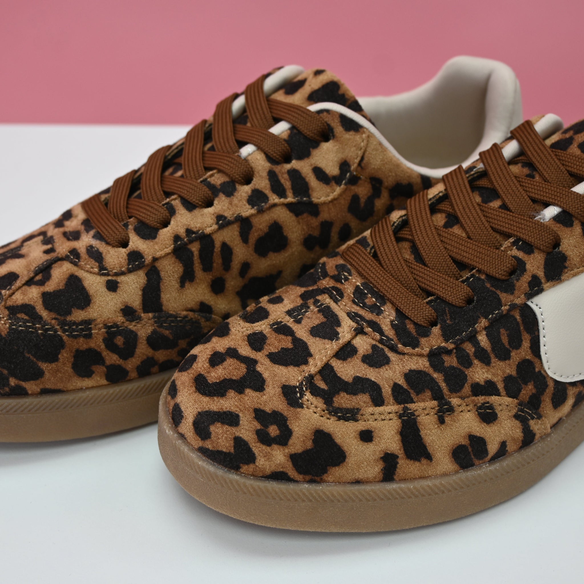 LEOPARDO TENIS