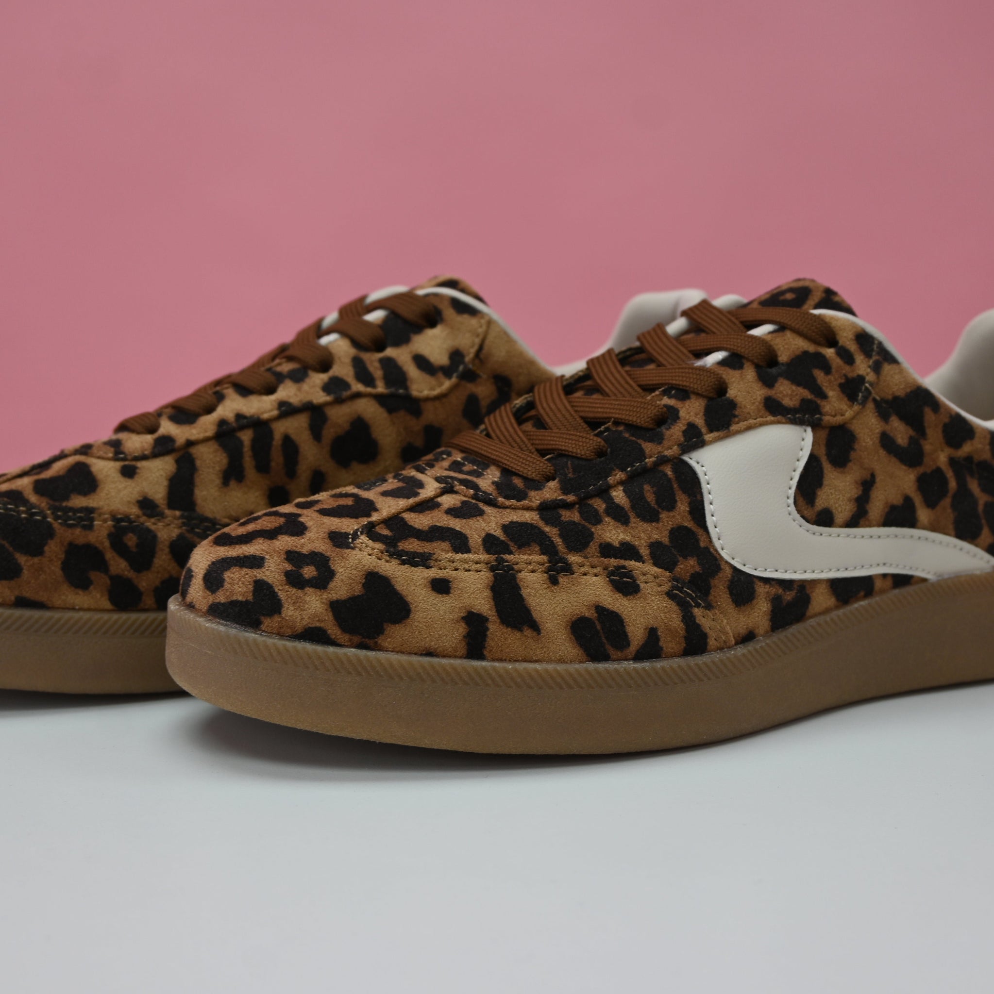 LEOPARDO TENIS