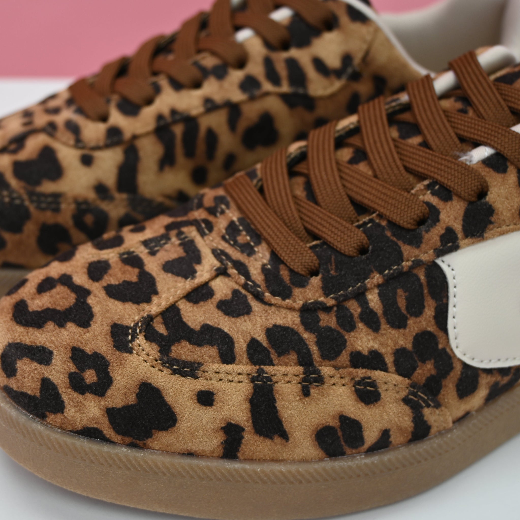 LEOPARDO TENIS