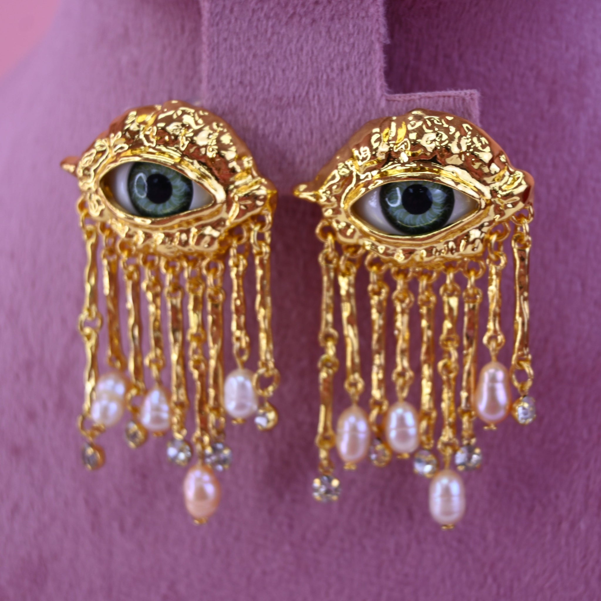 EYE GOLD EARRING