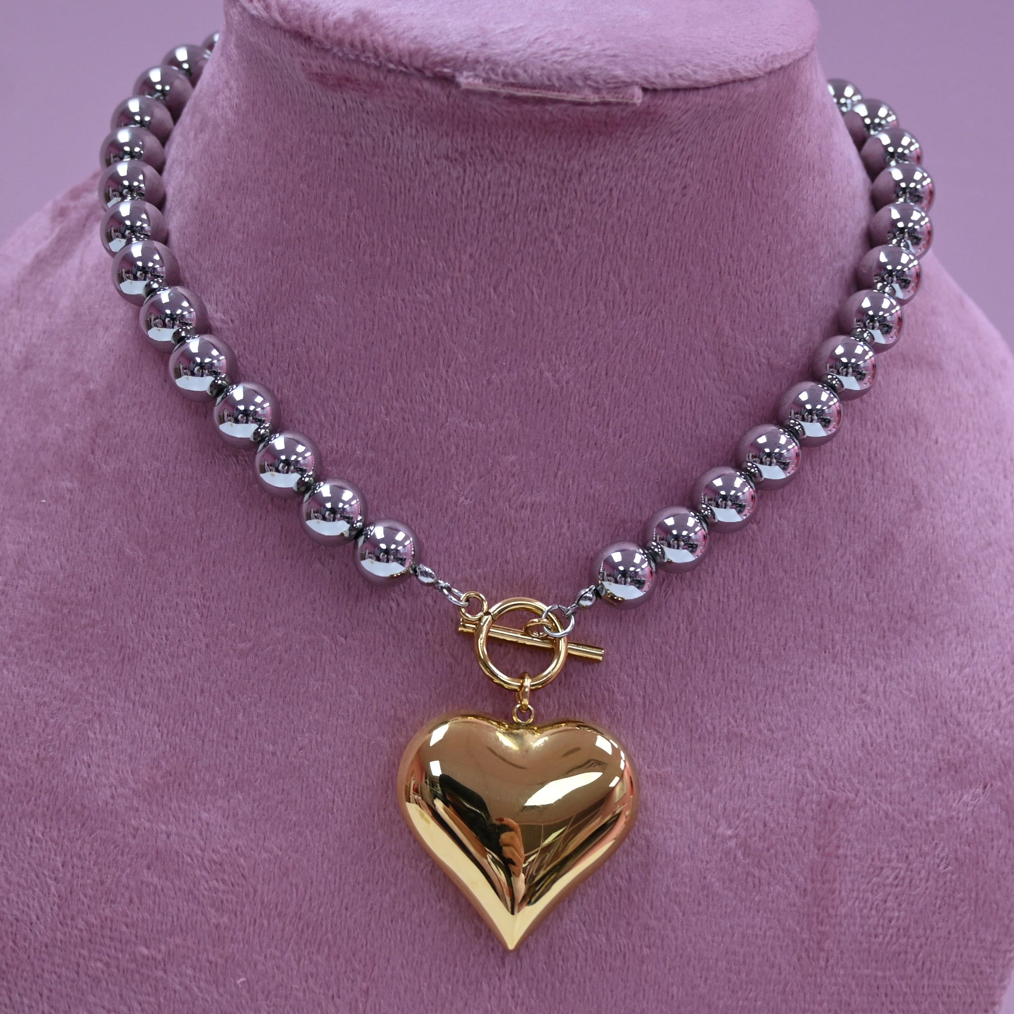 GOLD HEART NECKLACE