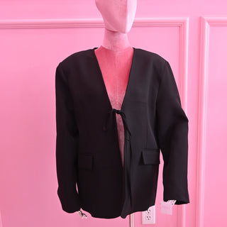 BLACK COAT