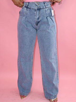 DEMIN BLUE JEANS