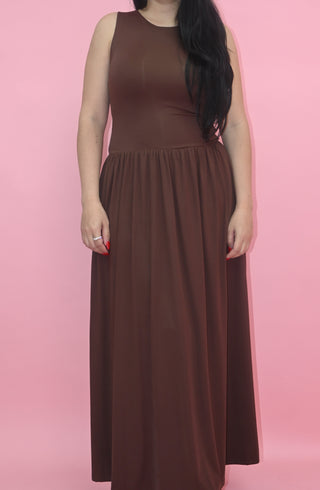 LONG BROWN DRESS