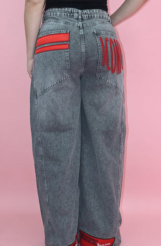 ICONIC JEANS
