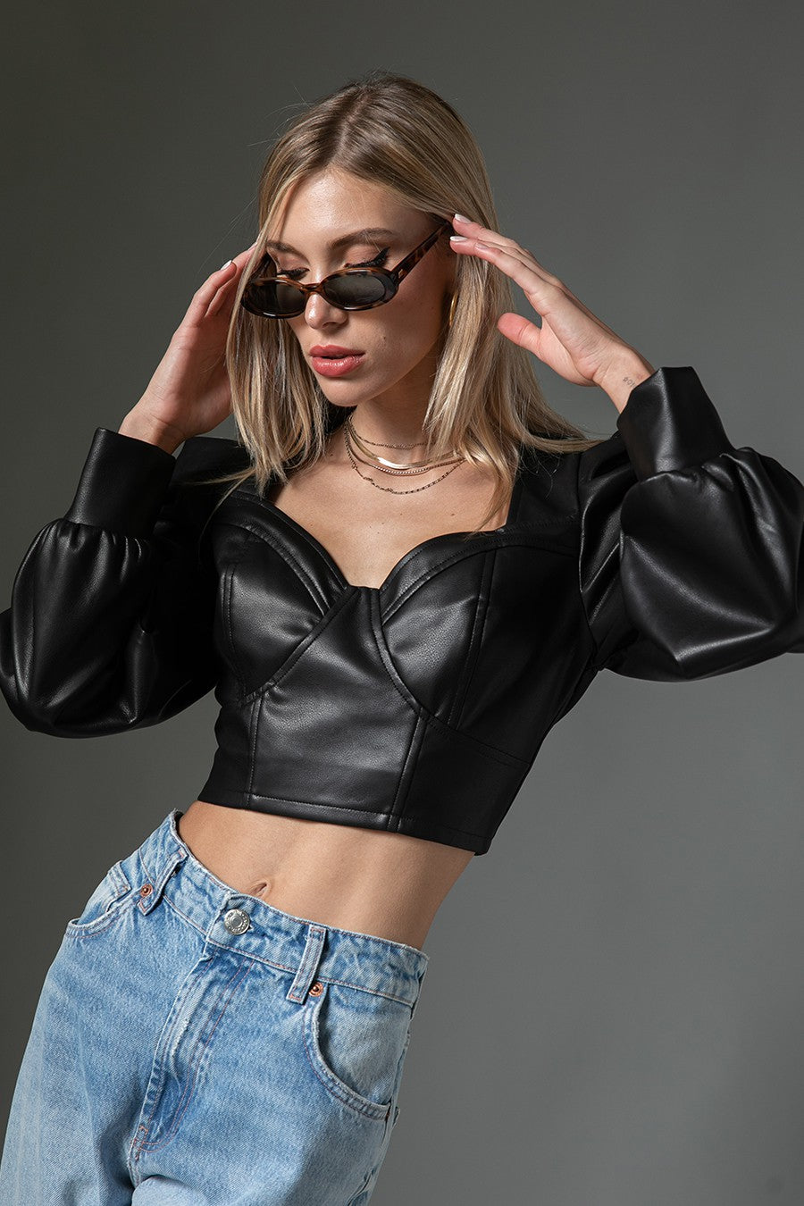 LEATHER PUFF TOP